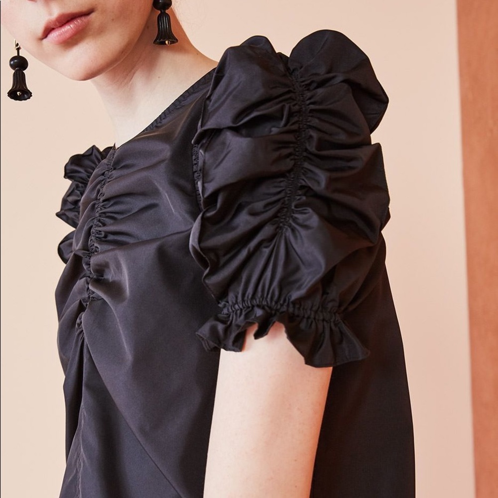 Taffeta puff sleeve top